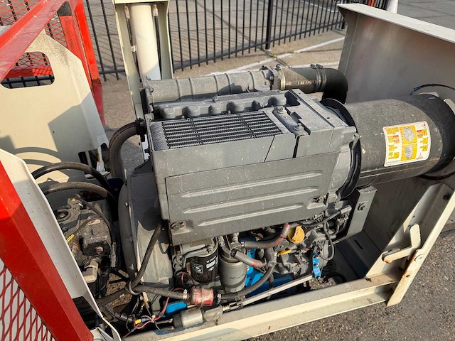 2010 genie gs 3390 rt schaarhoogwerker - afbeelding 16 van  18