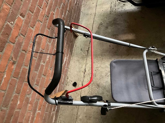 2010 gtm gtm460sp1 grasmaaier - afbeelding 7 van  7