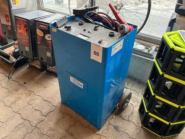 2010 güde v 1201 c 12/24 v acculader - afbeelding 1 van  7