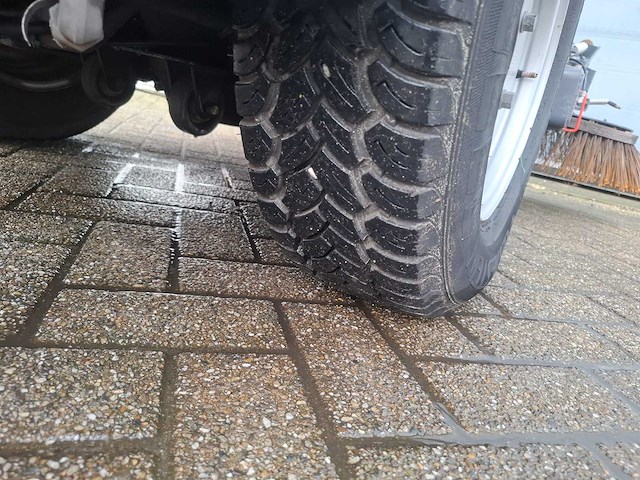 2010 hako citymaster 1200 road and yard sweeper / straatveegmachine - afbeelding 19 van  33