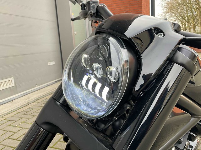 2010 harley davidson chopper vrscdx night-rod sp. motorfiets - afbeelding 19 van  33
