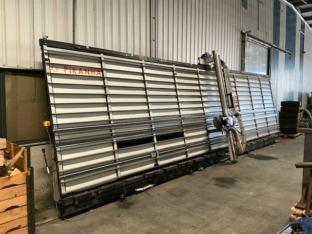 2010 harwi piranha 2150 special edition sandwichpanelen zaag - afbeelding 1 van  16