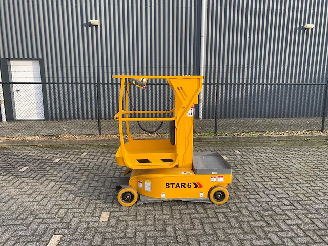 2010 haulotte star 6 hoogwerker - afbeelding 1 van  9