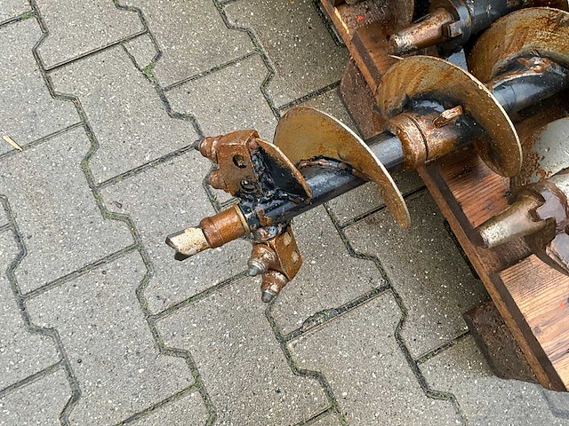 2010 heiss forstmachinen ef20 horizontale hydraulische grondboorunit - afbeelding 4 van  17