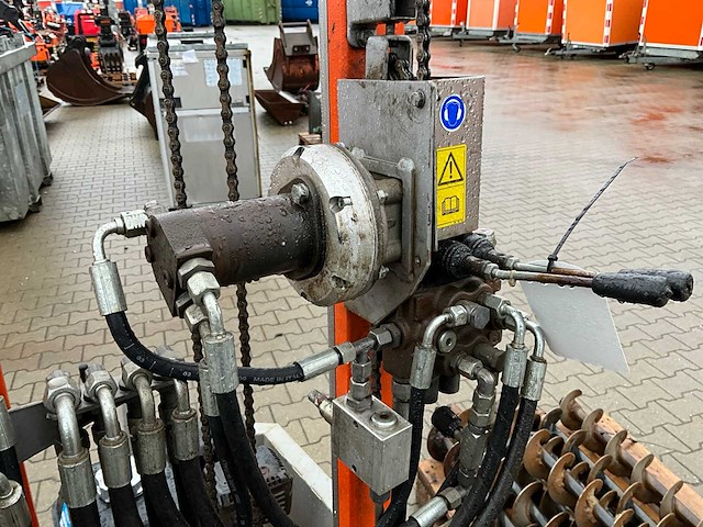 2010 heiss forstmachinen ef20 horizontale hydraulische grondboorunit - afbeelding 16 van  17