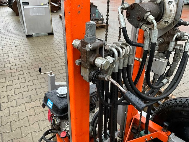 2010 heiss forstmachinen ef20 horizontale hydraulische grondboorunit - afbeelding 10 van  17