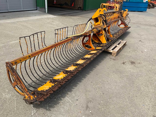 2010 herder mrlt 550 maaikorf - afbeelding 2 van  8
