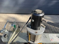 2010 hilger pumpe 30 perslucht vetpomp - afbeelding 6 van  10