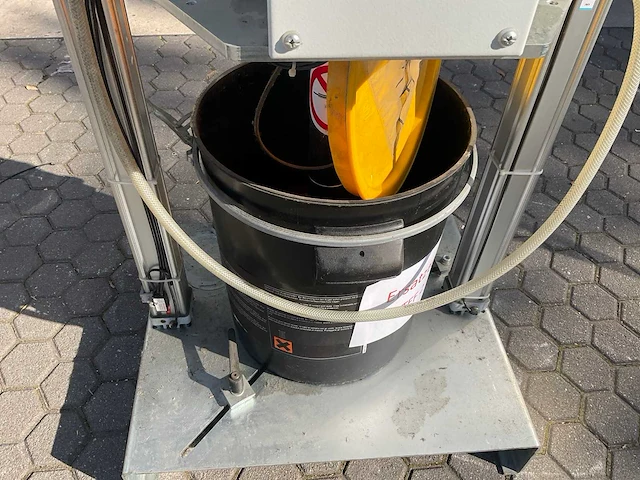2010 hilger pumpe 30 perslucht vetpomp - afbeelding 8 van  10