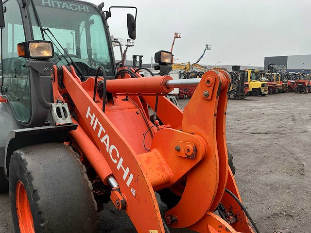 2010 hitachi zw95 shovel - afbeelding 13 van  38