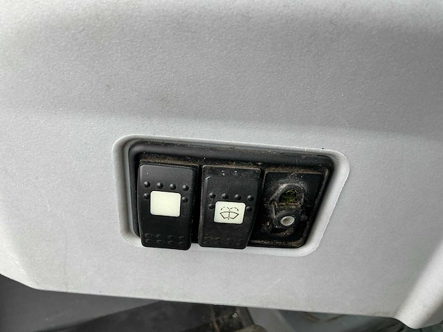 2010 hitachi zw95 shovel - afbeelding 18 van  38