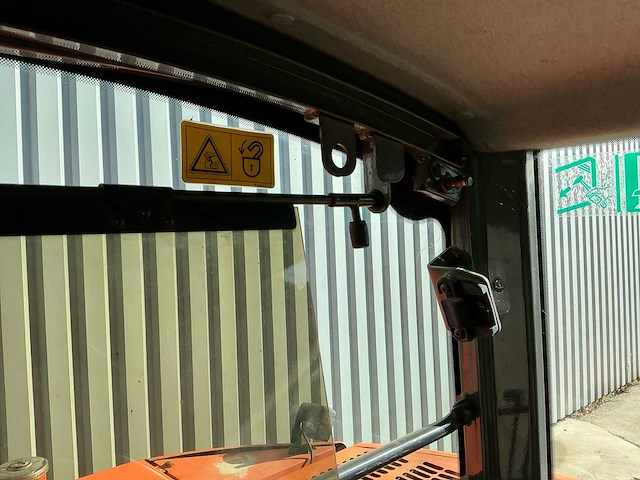 2010 hitachi zx85us-3 rupsgraafmachine met hydraulische cw30-snelwissel en kantelbak - afbeelding 38 van  48
