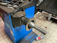2010 hofmann geodyna 4900 banden balanceerapparaat - afbeelding 2 van  8