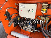 2010 holland lift q 135 el 24 schaarhoogwerker - afbeelding 12 van  23