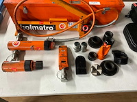 2010 holmatro hts 550a hydraulische handpomp-set met cilinders en toebehoren - afbeelding 2 van  6