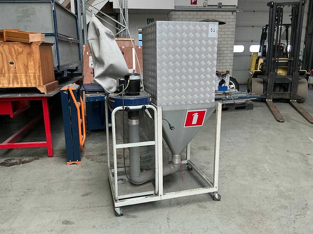 2010 holzkraft asa 1051 straalgrit afzuiging - afbeelding 1 van  7