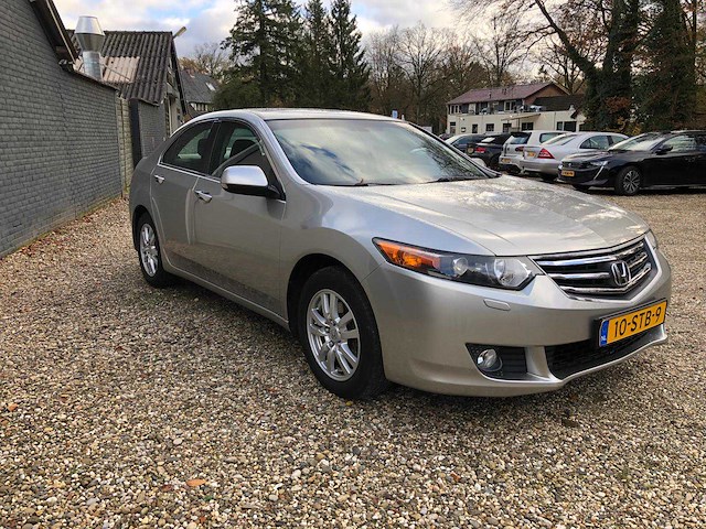 2010 honda accord automaat personenauto - afbeelding 3 van  7