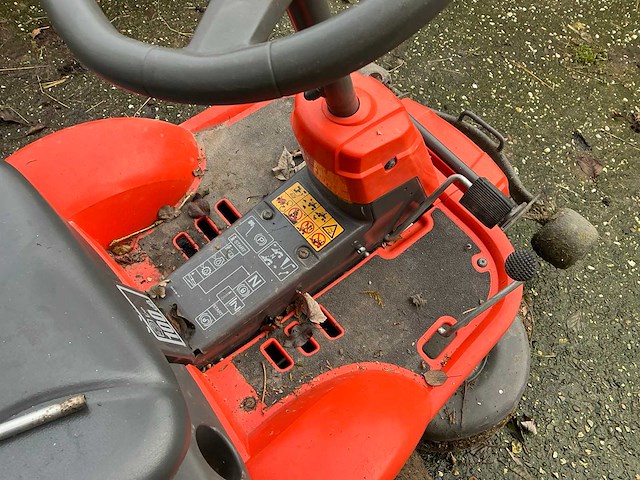 2010 husqvarna pnc zitmaaier - afbeelding 7 van  13