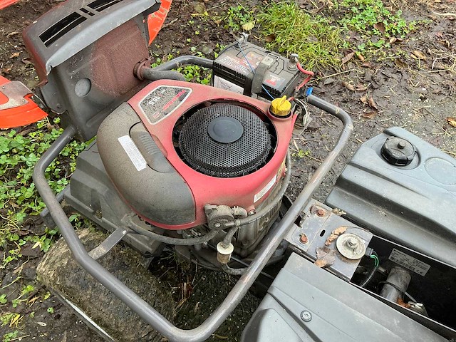 2010 husqvarna pnc zitmaaier - afbeelding 9 van  13