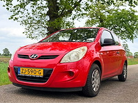 2010 hyundai i20 1.2i business ed. personenauto - afbeelding 1 van  7
