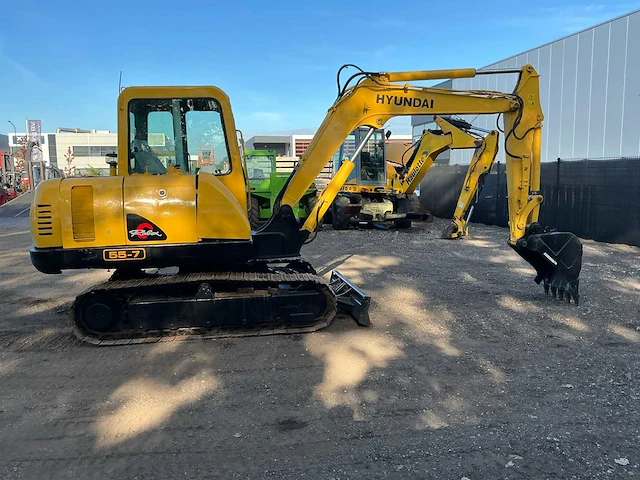 2010 hyundai robex 55-7 midigraafmachine - afbeelding 43 van  46