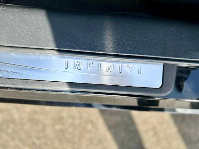 2010 infiniti m37 320pk personenauto - afbeelding 74 van  94