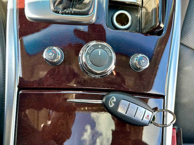 2010 infiniti m37 320pk personenauto - afbeelding 24 van  94