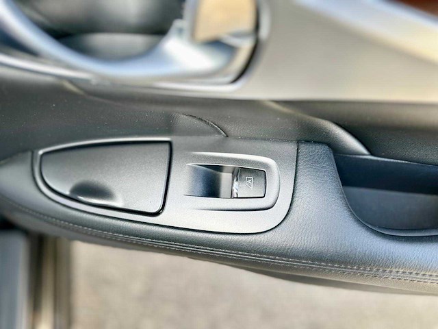 2010 infiniti m37 320pk personenauto - afbeelding 83 van  94