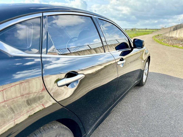 2010 infiniti m37 personenauto - afbeelding 15 van  89