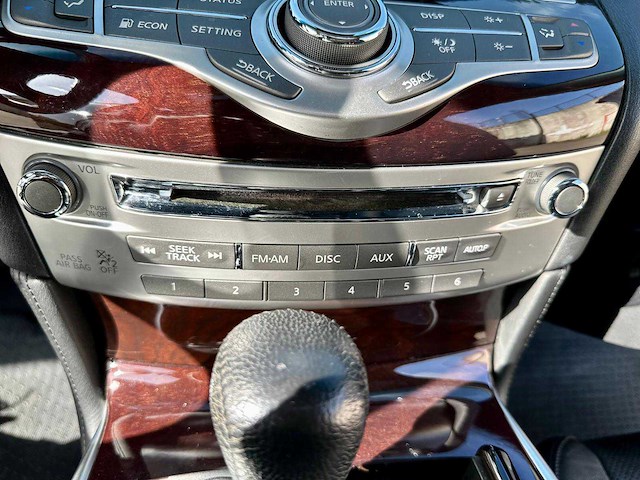 2010 infiniti m37 personenauto - afbeelding 28 van  89