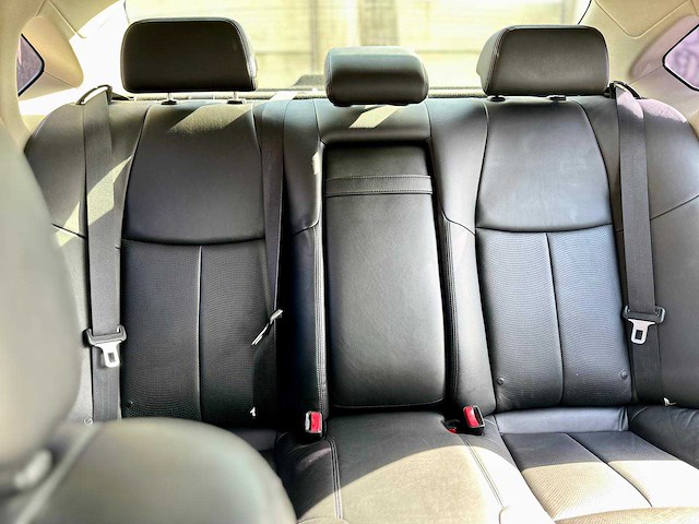 2010 infiniti m37 personenauto - afbeelding 36 van  89