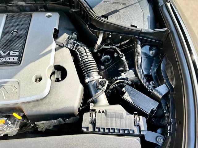 2010 infiniti m37 personenauto - afbeelding 51 van  89