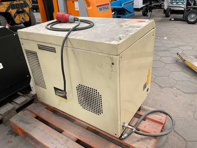 2010 ingersoll-rand luchtcompressor - afbeelding 4 van  6