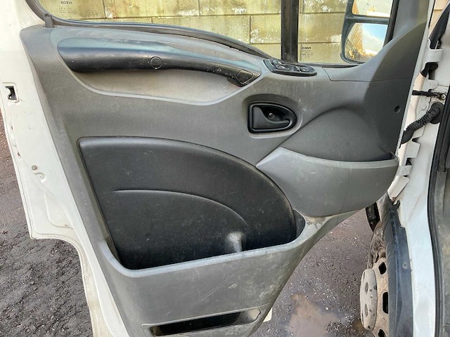 2010 iveco daily 40c18 bedrijfswagen - afbeelding 8 van  38