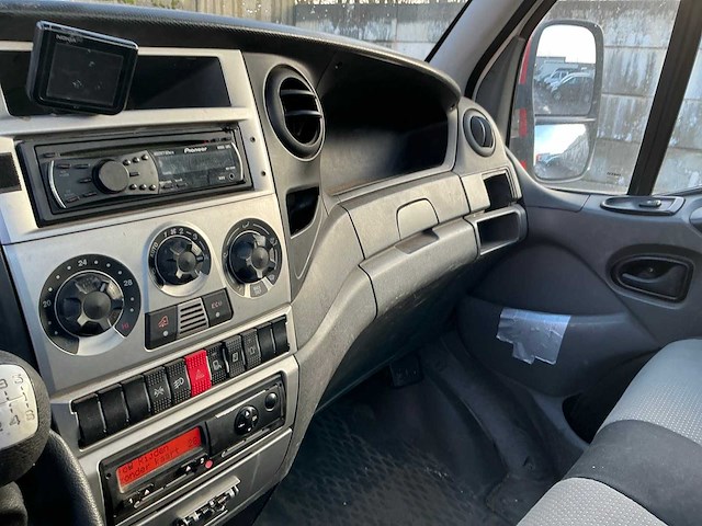 2010 iveco daily 40c18 bedrijfswagen - afbeelding 23 van  38