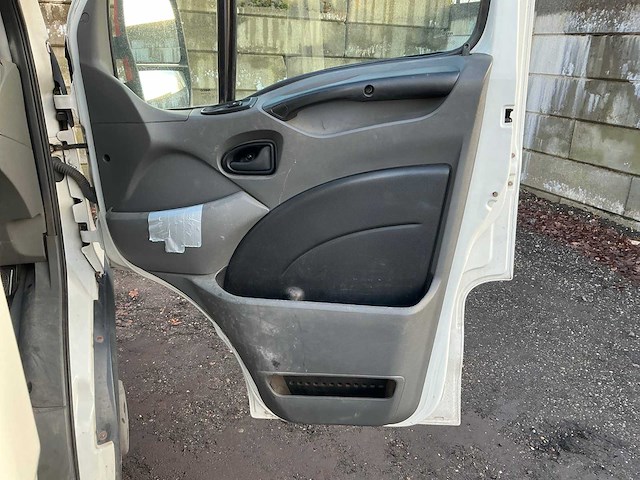 2010 iveco daily 40c18 bedrijfswagen - afbeelding 25 van  38