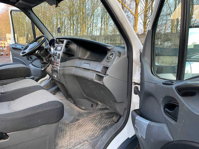 2010 iveco daily 40c18 bedrijfswagen - afbeelding 27 van  38