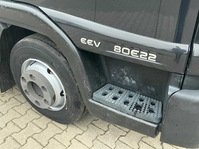 2010 iveco eurocargo ml80e22 vrachtwagen met veldhuizen p31-7a oplegger 16 ton - afbeelding 24 van  64