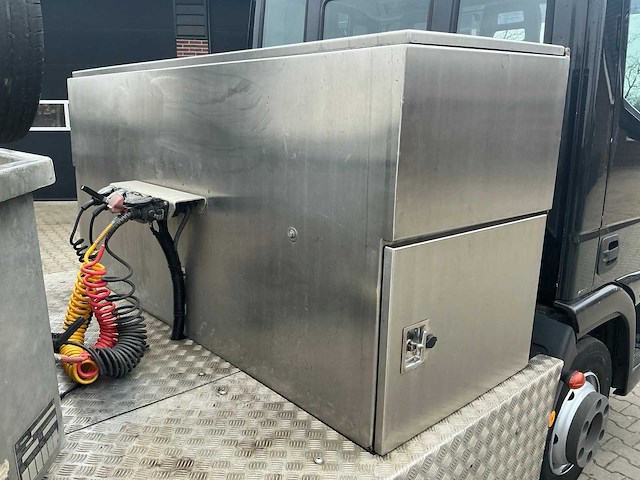 2010 iveco eurocargo ml80e22 vrachtwagen met veldhuizen p31-7a oplegger 16 ton - afbeelding 31 van  64