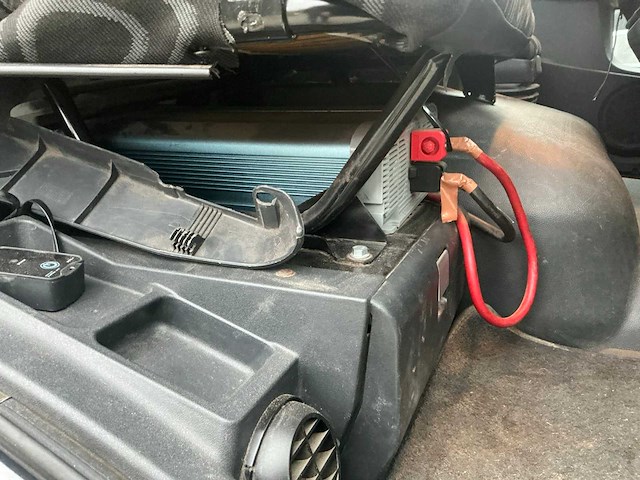 2010 iveco eurocargo ml80e22 vrachtwagen met veldhuizen p31-7a oplegger 16 ton - afbeelding 44 van  64