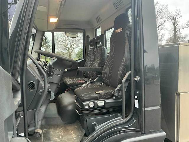 2010 iveco eurocargo ml80e22 vrachtwagen met veldhuizen p31-7a oplegger 16 ton - afbeelding 51 van  64