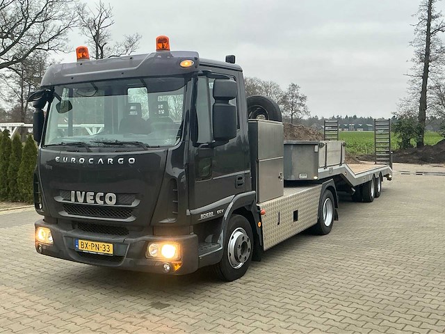 2010 iveco eurocargo ml80e22 vrachtwagen met veldhuizen p31-7a oplegger 16 ton - afbeelding 62 van  64