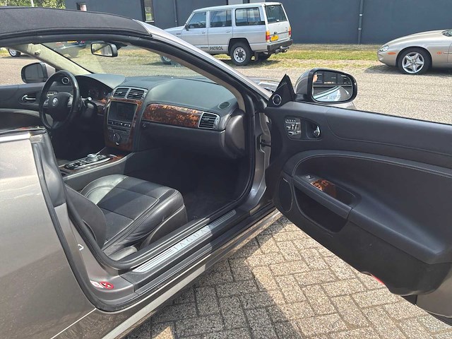 2010 jaguar xk personenauto - afbeelding 21 van  36
