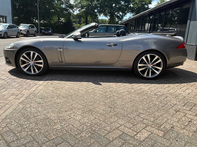 2010 jaguar xk personenauto - afbeelding 12 van  36