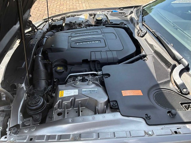 2010 jaguar xk personenauto - afbeelding 26 van  36
