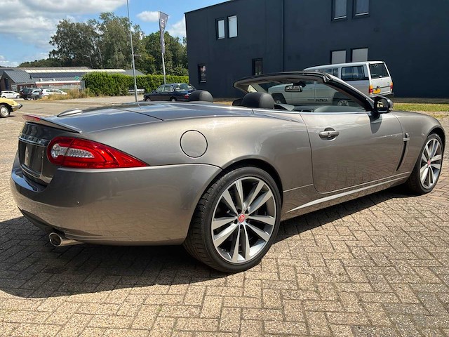 2010 jaguar xk personenauto - afbeelding 32 van  36