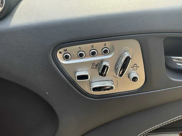 2010 jaguar xk personenauto - afbeelding 24 van  36