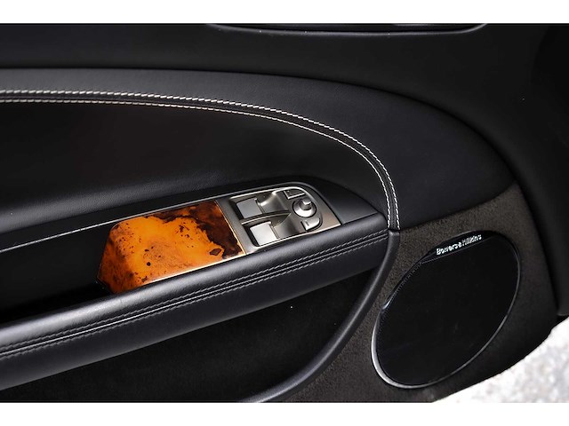 2010 jaguar xkr coupe 5,0l v8 btw auto - afbeelding 38 van  74