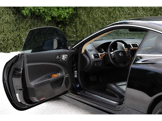 2010 jaguar xkr coupe 5,0l v8 btw auto - afbeelding 39 van  74