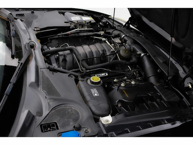 2010 jaguar xkr coupe 5,0l v8 btw auto - afbeelding 77 van  81